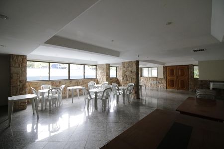 Apartamento à venda com 73m², 2 quartos e 1 vagaÁrea comum - Salão de festas