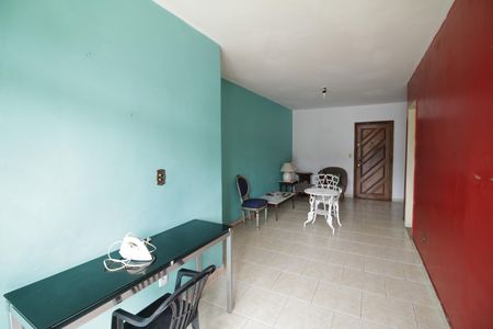 Apartamento à venda com 73m², 2 quartos e 1 vagaSala