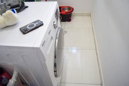 Apartamento para alugar com 56m², 2 quartos e sem vaga Apartamento para alugar com 56m², 2 quartos e sem vagaÁrea de Serviço