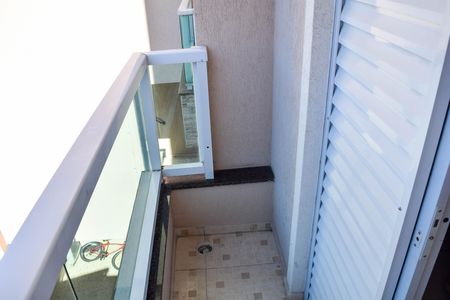 Apartamento para alugar com 56m², 2 quartos e sem vaga Apartamento para alugar com 56m², 2 quartos e sem vagaVaranda