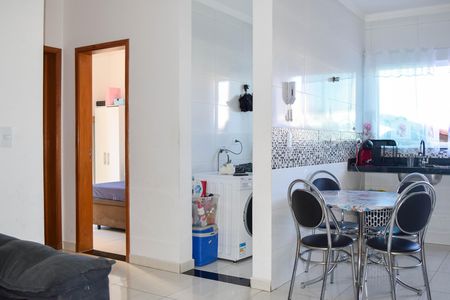 Apartamento para alugar com 56m², 2 quartos e sem vaga Apartamento para alugar com 56m², 2 quartos e sem vagaSala/Cozinha