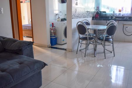 Apartamento para alugar com 56m², 2 quartos e sem vaga Apartamento para alugar com 56m², 2 quartos e sem vagaSala/Cozinha