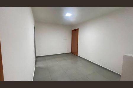 Sala de apartamento para alugar com 2 quartos, 47m² em Granja Viana, Cotia