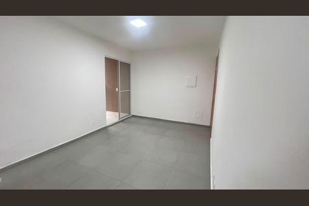 Sala de apartamento para alugar com 2 quartos, 47m² em Granja Viana, Cotia
