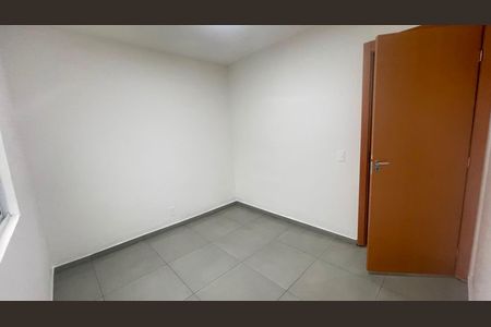 Apartamento para alugar com 47m², 2 quartos e 1 vagaQuarto 2