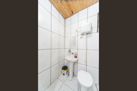 Banheiro de casa para alugar com 1 quarto, 55m² em Vila Augusta, Viamão