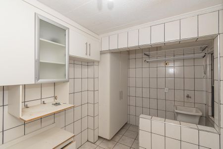 Apartamento para alugar com 67m², 3 quartos e 1 vaga Apartamento para alugar com 67m², 3 quartos e 1 vagaCozinha e Área de Serviço