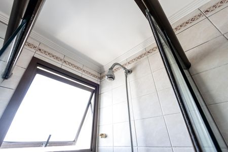 Apartamento para alugar com 94m², 3 quartos e 2 vagas Apartamento para alugar com 94m², 3 quartos e 2 vagasQuarto 3 - Banheiro da Suite