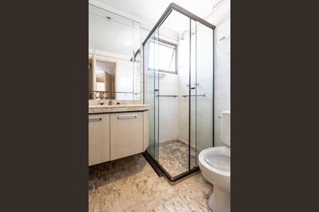 Apartamento para alugar com 94m², 3 quartos e 2 vagas Apartamento para alugar com 94m², 3 quartos e 2 vagasQuarto 3 - Banheiro da Suite