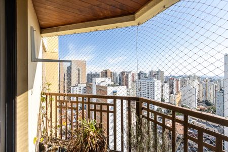 Apartamento para alugar com 94m², 3 quartos e 2 vagas Apartamento para alugar com 94m², 3 quartos e 2 vagasVaranda