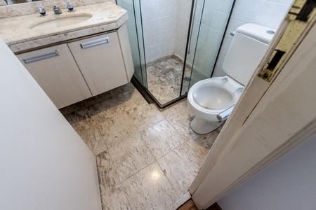 Apartamento para alugar com 94m², 3 quartos e 2 vagas Apartamento para alugar com 94m², 3 quartos e 2 vagasQuarto 3 - Banheiro da Suite