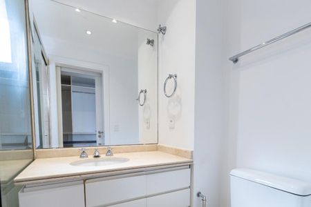 Apartamento à venda com 214m², 3 quartos e 3 vagas