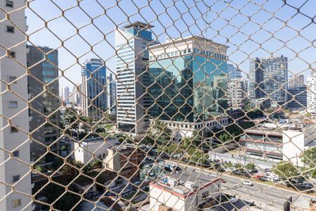 Apartamento à venda com 214m², 3 quartos e 3 vagas