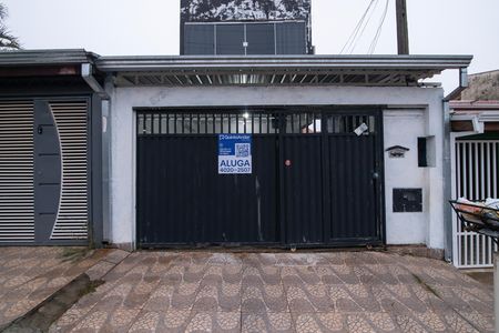Casa para alugar com 180m², 4 quartos e 1 vagaPlaca Instalada em 24/06, código MURN-788