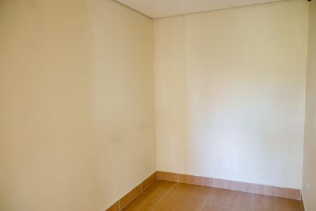 Quarto 1 de kitnet/studio para alugar com 1 quarto, 50m² em Umuarama, Osasco