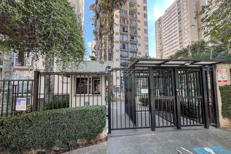 Fachada de apartamento para alugar com 2 quartos, 52m² em Jardim Celeste, São Paulo