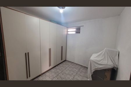 Casa à venda com 150m², 3 quartos e 2 vagasQuarto 2