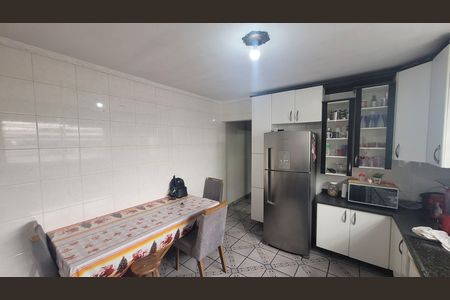 Casa à venda com 150m², 3 quartos e 2 vagasCozinha