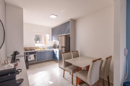 Cozinha de casa de condomínio para alugar com 2 quartos, 71m² em Monte Belo, Taubaté