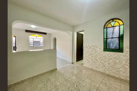 Casa para alugar com 3 quartos, 200m² em Casa Branca, Belo Horizonte
