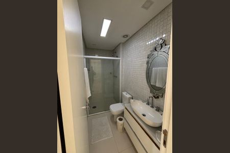 Banheiro de apartamento para alugar com 1 quarto, 50m² em Melville Empresarial Ii, Barueri