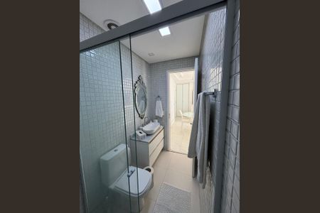 Banheiro de apartamento para alugar com 1 quarto, 50m² em Melville Empresarial Ii, Barueri