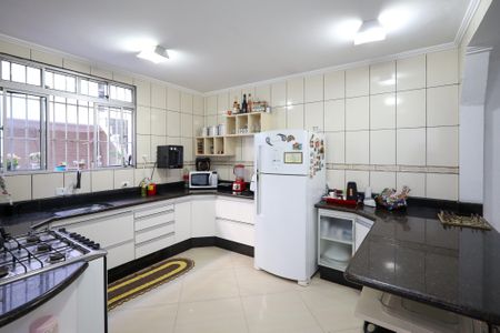 Casa para alugar com 128m², 3 quartos e 2 vagas Casa para alugar com 128m², 3 quartos e 2 vagasCozinha