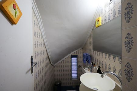 Casa para alugar com 128m², 3 quartos e 2 vagas Casa para alugar com 128m², 3 quartos e 2 vagasLavabo
