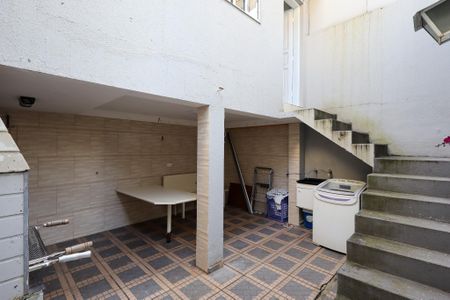 Casa para alugar com 128m², 3 quartos e 2 vagas Casa para alugar com 128m², 3 quartos e 2 vagasÁrea de Serviço