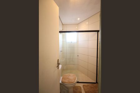 Casa para alugar com 128m², 3 quartos e 2 vagas Casa para alugar com 128m², 3 quartos e 2 vagasBanheiro Suíte