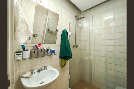 Apartamento à venda com 100m², 2 quartos e 1 vaga Apartamento à venda com 100m², 2 quartos e 1 vagaBanheiro Corredor