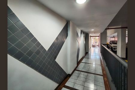 Apartamento à venda com 100m², 2 quartos e 1 vaga Apartamento à venda com 100m², 2 quartos e 1 vagaFachada e portaria