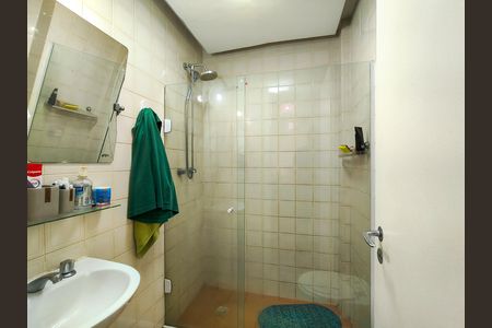Apartamento à venda com 100m², 2 quartos e 1 vaga Apartamento à venda com 100m², 2 quartos e 1 vagaBanheiro Corredor