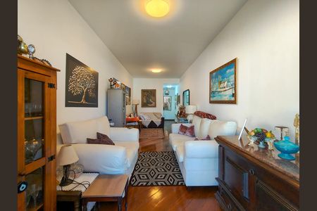 Apartamento à venda com 100m², 2 quartos e 1 vaga Apartamento à venda com 100m², 2 quartos e 1 vagaSala