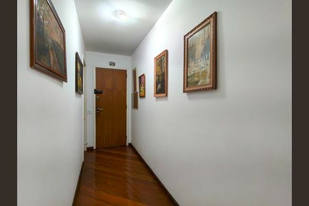 Apartamento à venda com 100m², 2 quartos e 1 vaga Apartamento à venda com 100m², 2 quartos e 1 vagaEntrada