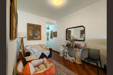 Apartamento à venda com 100m², 2 quartos e 1 vaga Apartamento à venda com 100m², 2 quartos e 1 vagaSala