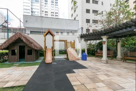 Apartamento à venda com 174m², 4 quartos e 3 vagas Apartamento à venda com 174m², 4 quartos e 3 vagasParque infantil