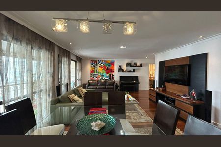 Apartamento à venda com 174m², 4 quartos e 3 vagas Apartamento à venda com 174m², 4 quartos e 3 vagasSala