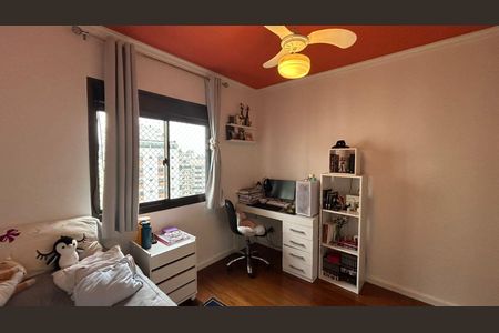 Apartamento à venda com 174m², 4 quartos e 3 vagas Apartamento à venda com 174m², 4 quartos e 3 vagasQuarto 2 - Suíte 2