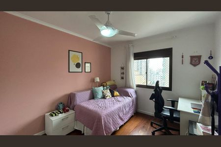 Apartamento à venda com 174m², 4 quartos e 3 vagas Apartamento à venda com 174m², 4 quartos e 3 vagasQuarto 4 - Suíte 4