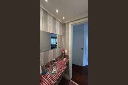 Apartamento à venda com 174m², 4 quartos e 3 vagas Apartamento à venda com 174m², 4 quartos e 3 vagasLavabo