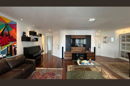 Apartamento à venda com 174m², 4 quartos e 3 vagas Apartamento à venda com 174m², 4 quartos e 3 vagasSala