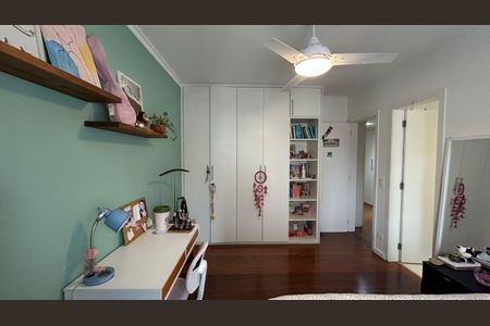 Apartamento à venda com 174m², 4 quartos e 3 vagas Apartamento à venda com 174m², 4 quartos e 3 vagasQuarto 3 - Suíte 3