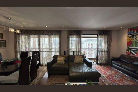 Apartamento à venda com 174m², 4 quartos e 3 vagas Apartamento à venda com 174m², 4 quartos e 3 vagasSala