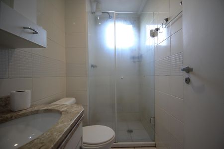 Banheiro de apartamento para alugar com 2 quartos, 48m² em Vila Andrade, São Paulo