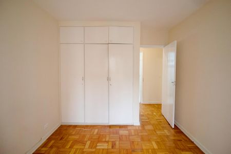 Apartamento para alugar com 110m², 3 quartos e 1 vaga
