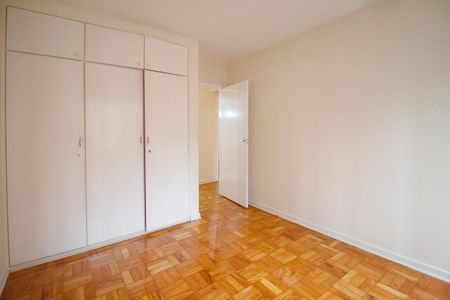 Apartamento para alugar com 110m², 3 quartos e 1 vaga
