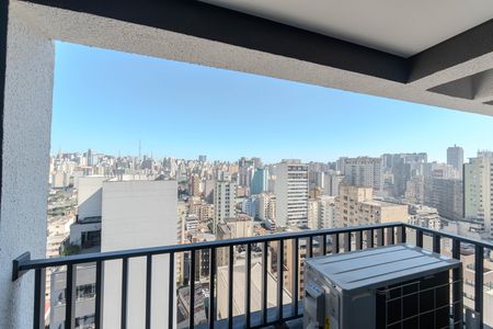 Apartamento para alugar com 36m², 2 quartos e sem vaga Apartamento para alugar com 36m², 2 quartos e sem vagaSacada