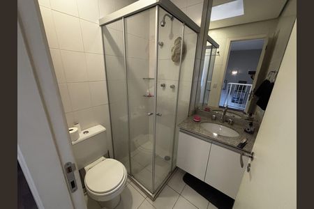 Casa de condomínio para alugar com 138m², 3 quartos e 2 vagasBanheiro