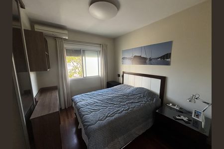 Quarto de casa de condomínio para alugar com 3 quartos, 138m² em Jardim Monte Kemel, São Paulo
